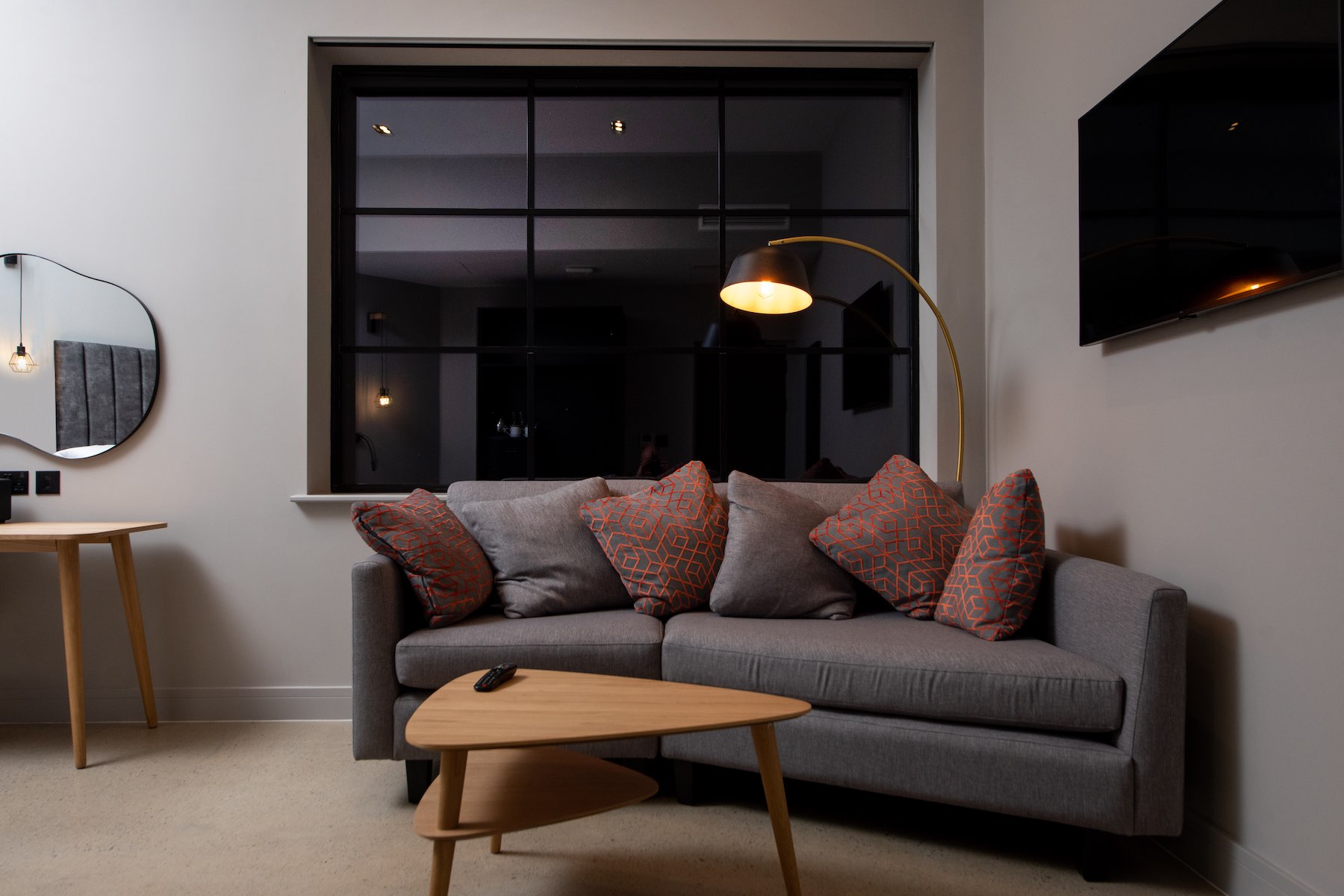 the-old-police-station-aparthotel-horsforth-evening-lighting-scene