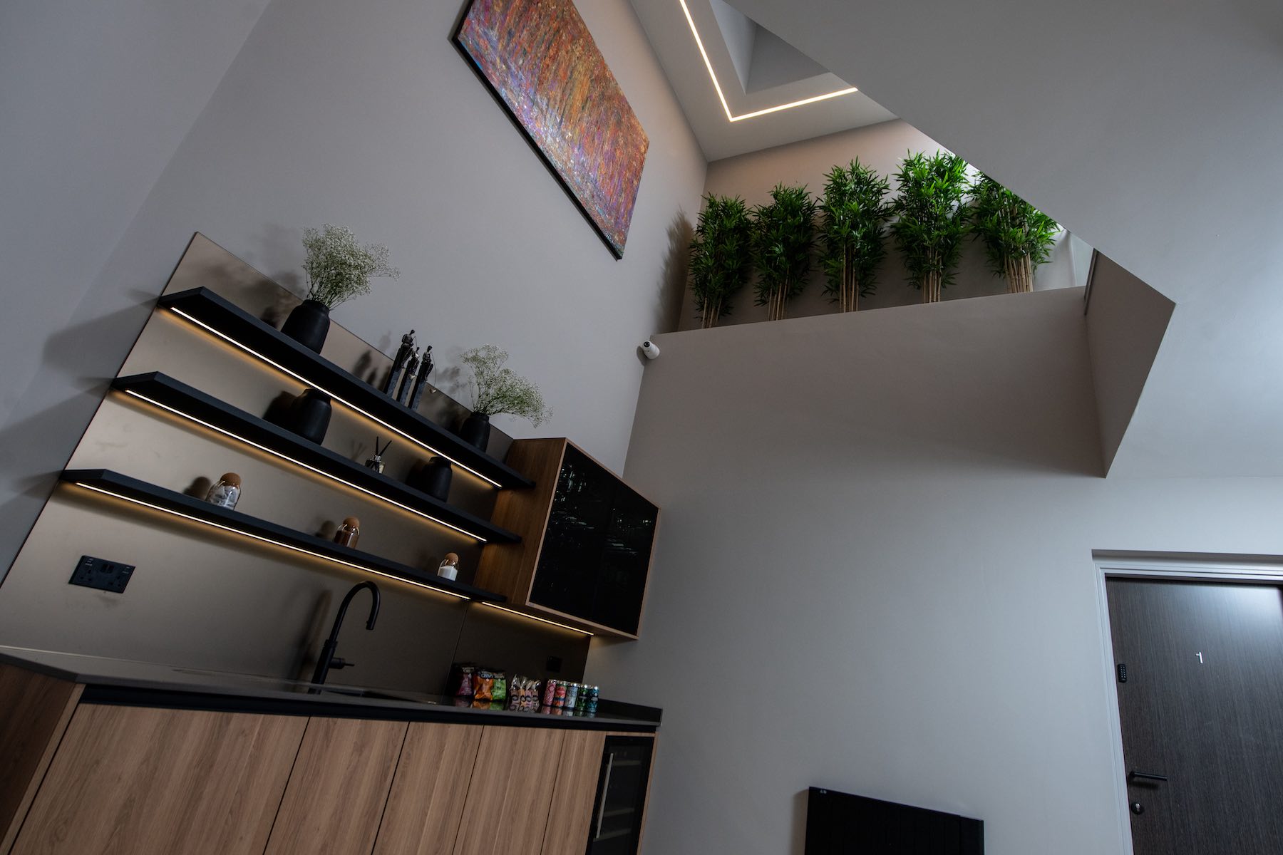 the-old-police-station-aparthotel-horsforth-kitchen-lighting